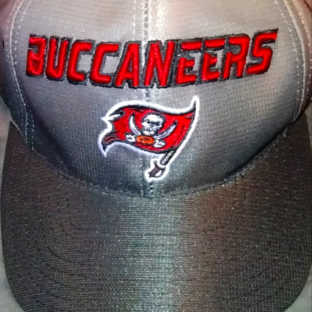 Buccaneers hat